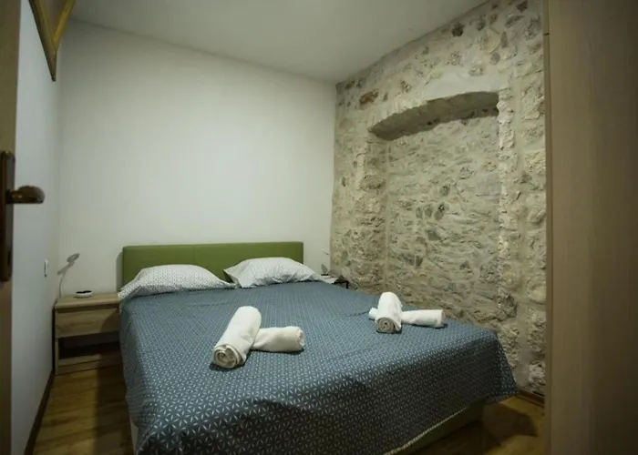 Stone House - Two Bedroom With Balcony Apartment *